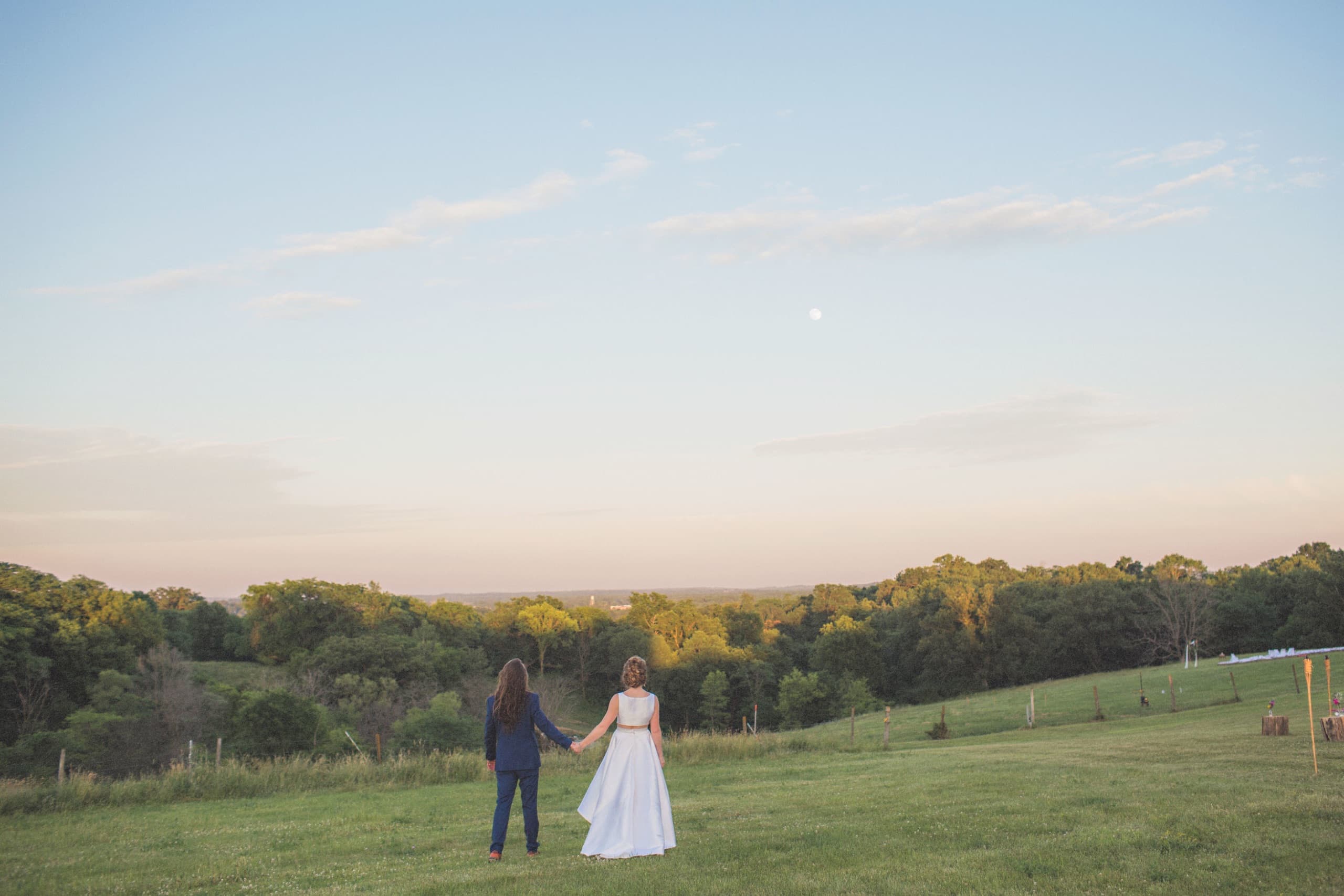 De Novo Barn wedding, Decorah, Iowa